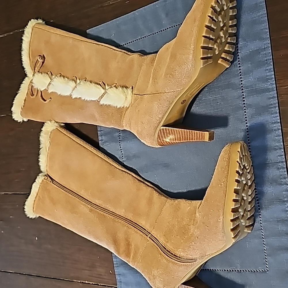 Womans boots